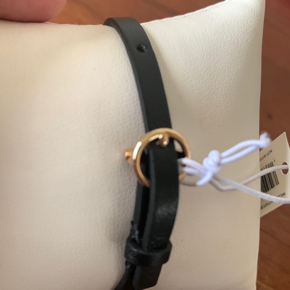Tory Burch Miller Leather Bracelet Black NWT - Picture 3 of 7
